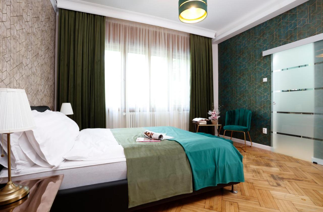 Grand Phillip Cismigiu Park Downtown Bucharest Apartman Kültér fotó