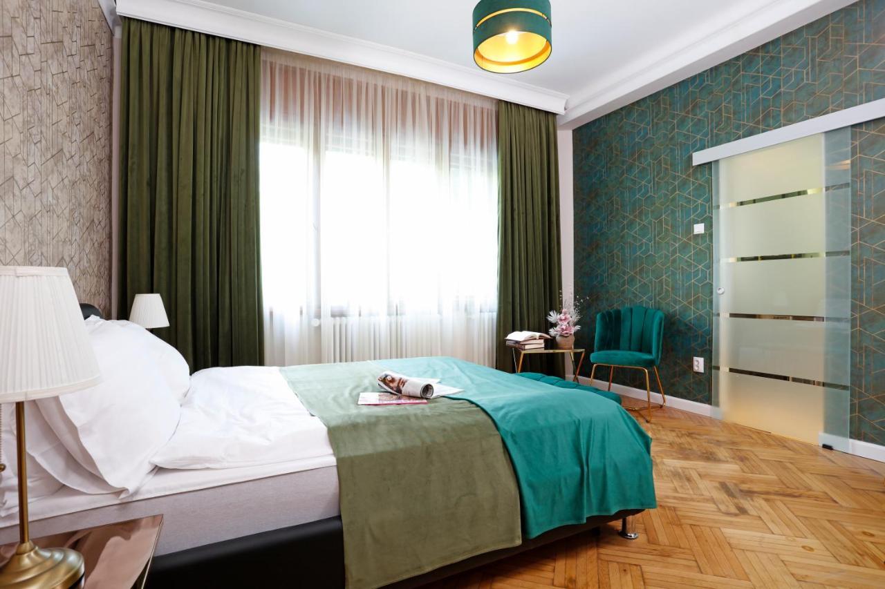 Grand Phillip Cismigiu Park Downtown Bucharest Apartman Kültér fotó